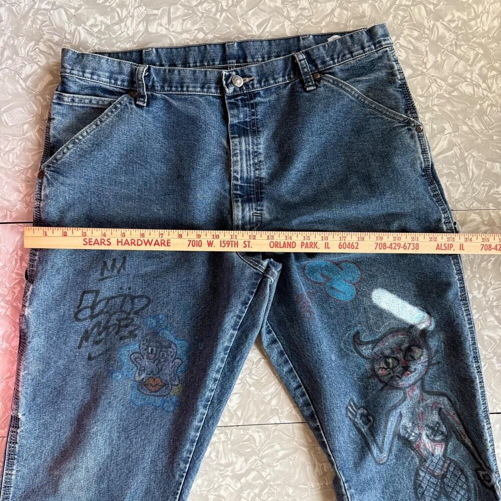 Wrangler Men's Blue and Navy Jeans - Picture 7 of 8